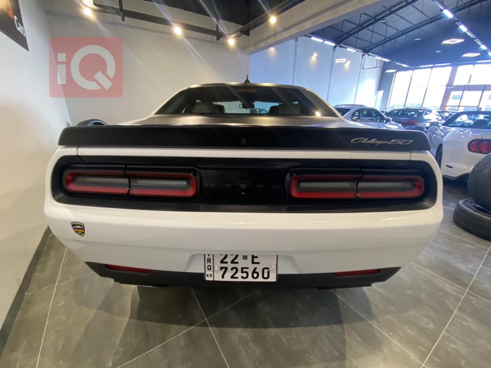 Dodge Challenger